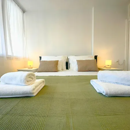 With Balcony In Appartement *