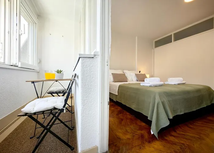 With Balcony In Appartement
